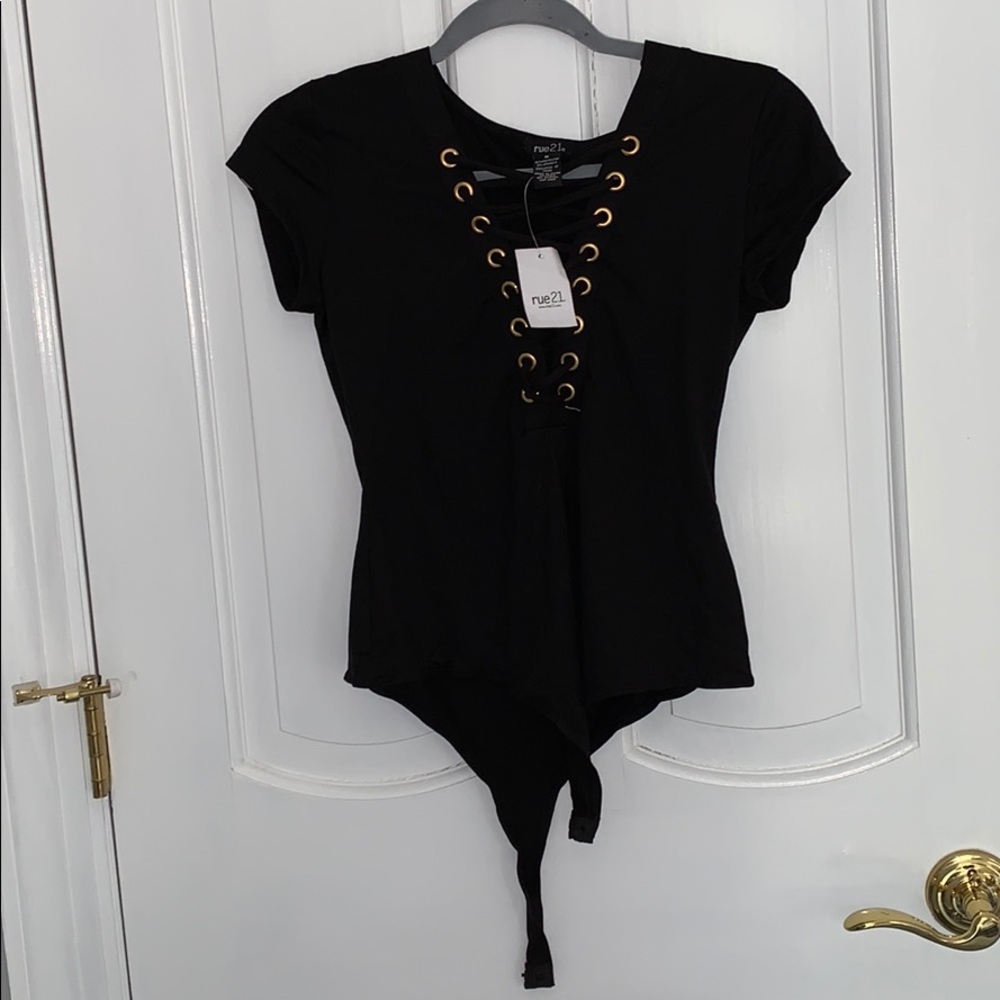 T shirt body suit  brand new with tag